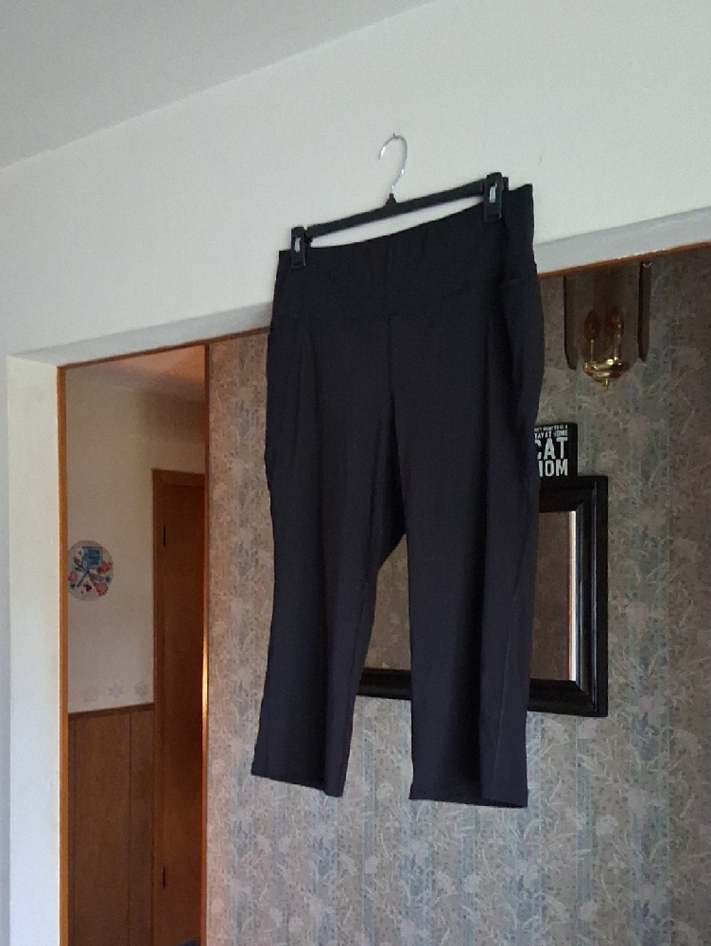 Size 18/20 Lane Bryant LIVI Soft Capri Pants C102 - Picture 4 of 10